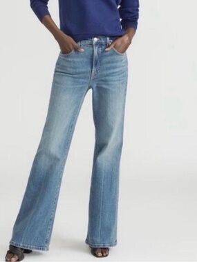 EVERLANE The High Rise Flare Jeans Size 26